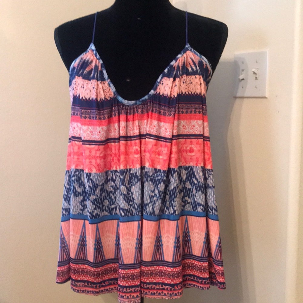 💙Bebe cross back mesh tank NWT💙